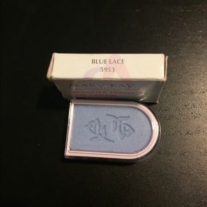 Mary Kay Blue Lace powder perfect eye color